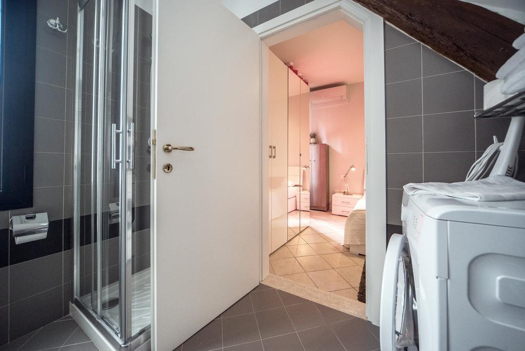 Venier Apartment Венеція Екстер'єр фото