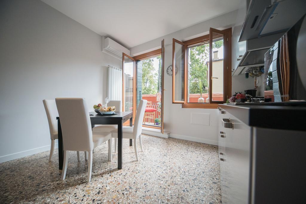 Venier Apartment Венеція Екстер'єр фото
