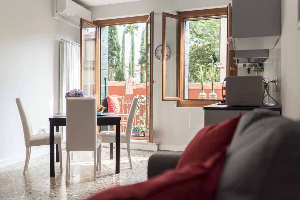Venier Apartment Венеція Екстер'єр фото